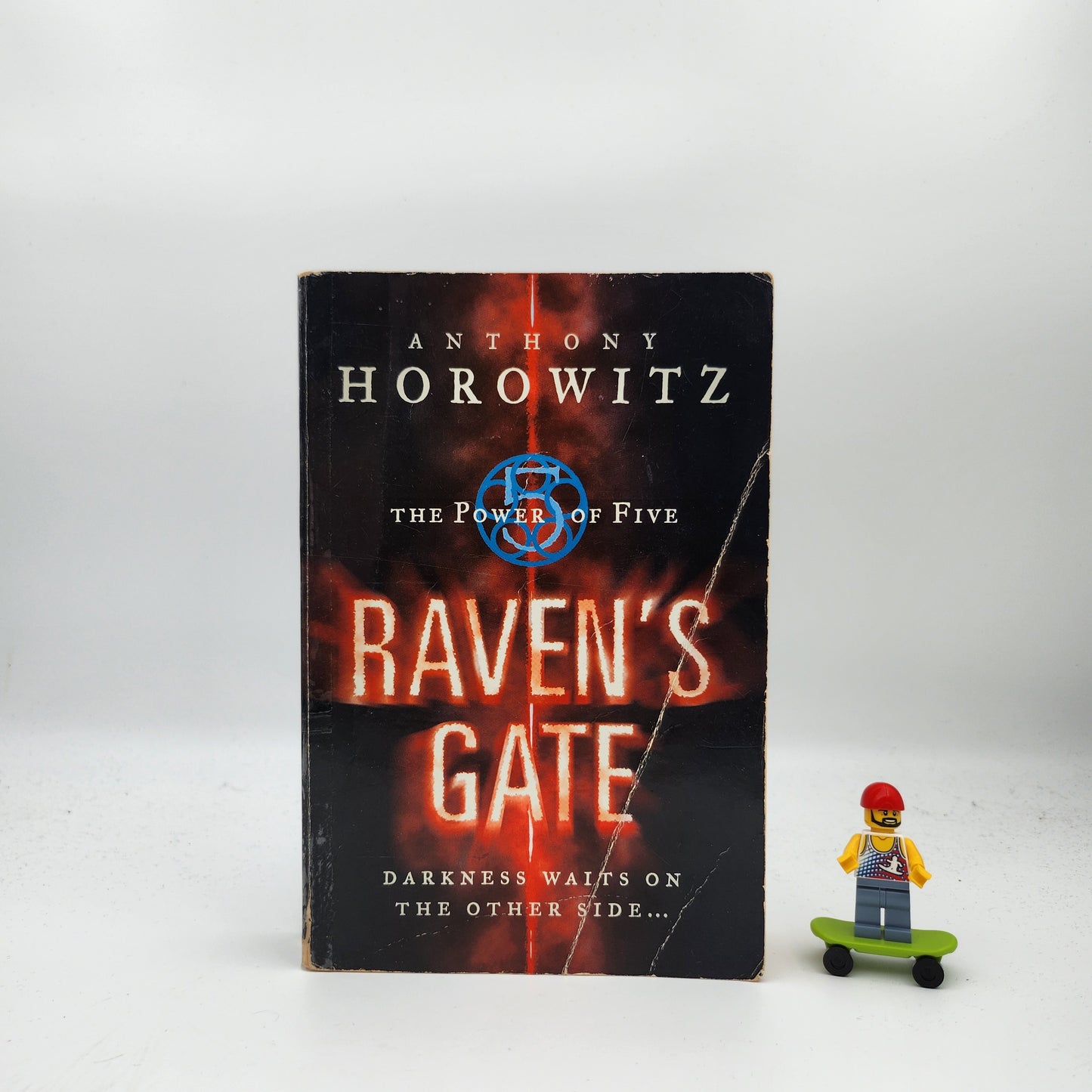Raven's Gate (The Power of Five #1) - Anthony Horowitz