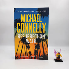 Load image into Gallery viewer, Resurrection Walk (The Lincoln Lawyer #7) - Michael Connelly
