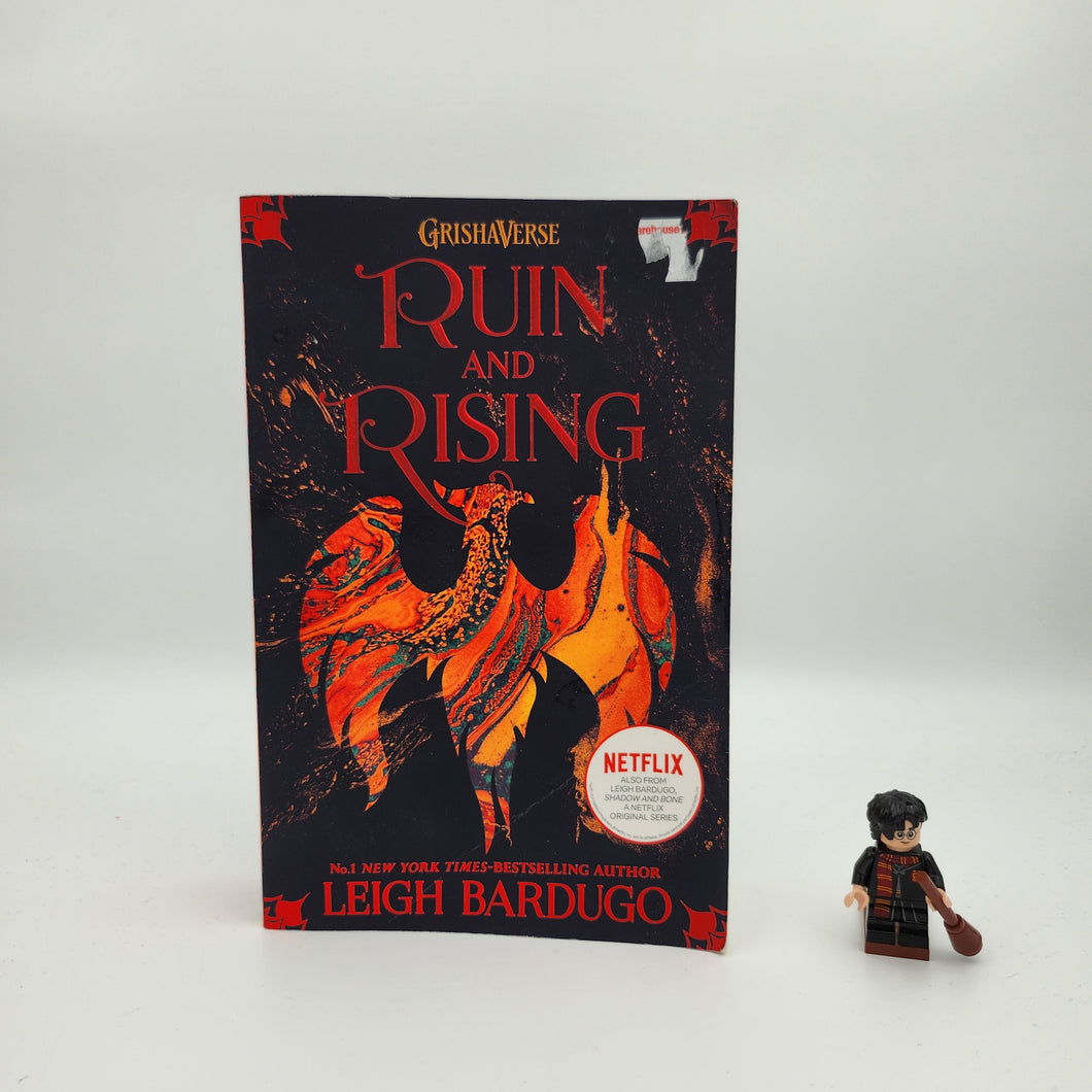 Ruin and Rising (The Shadow and Bone Trilogy #3) - Leigh Bardugo