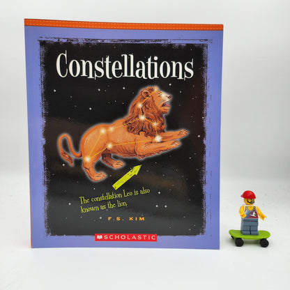 Scholastic Space Book Bundle - Scholastic