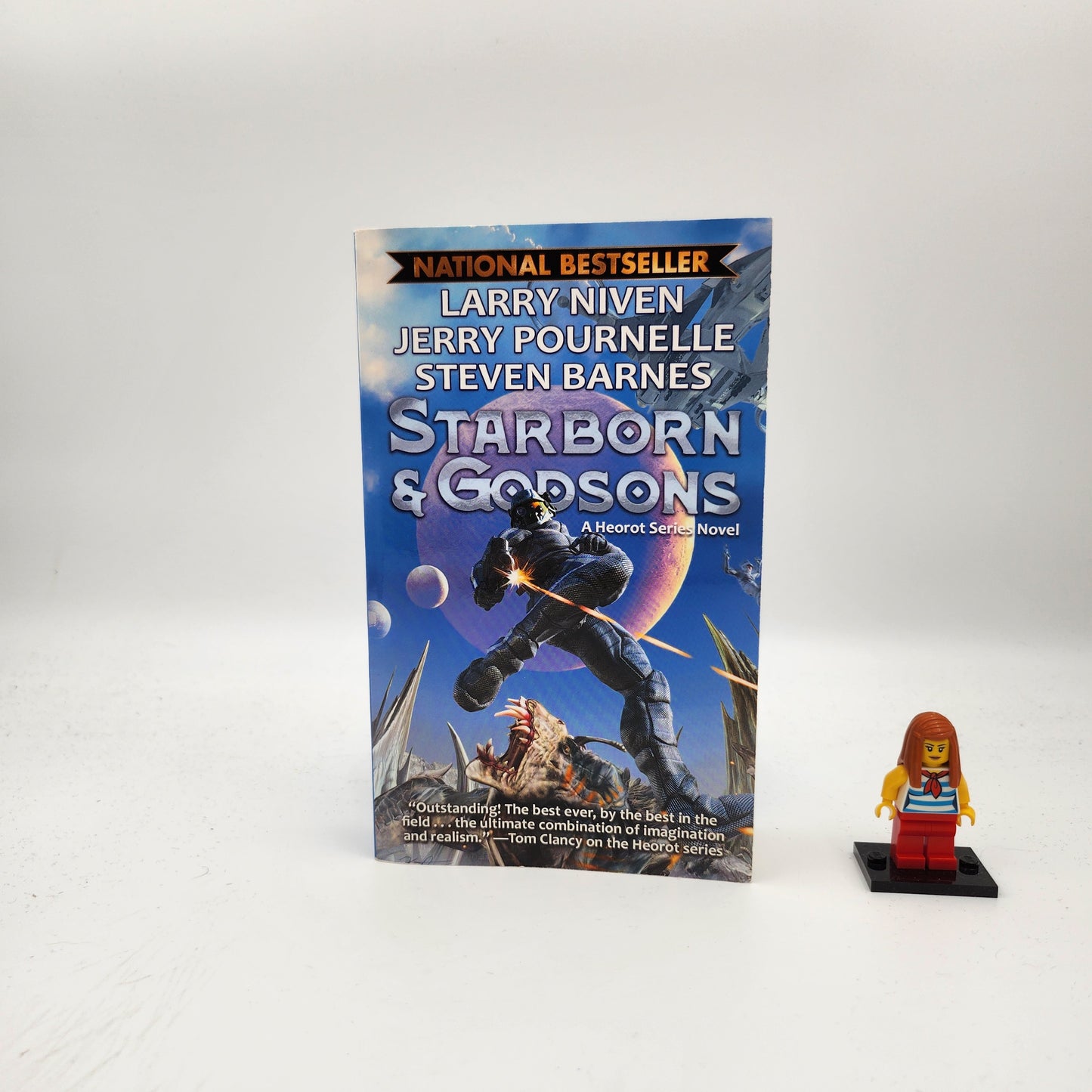 Starborn and Godsons (Heorot #3)