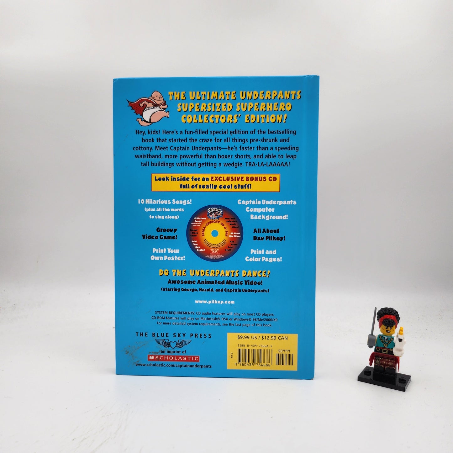 The Adventures of Captain Underpants: Color Edition (Captain Underpants #1)