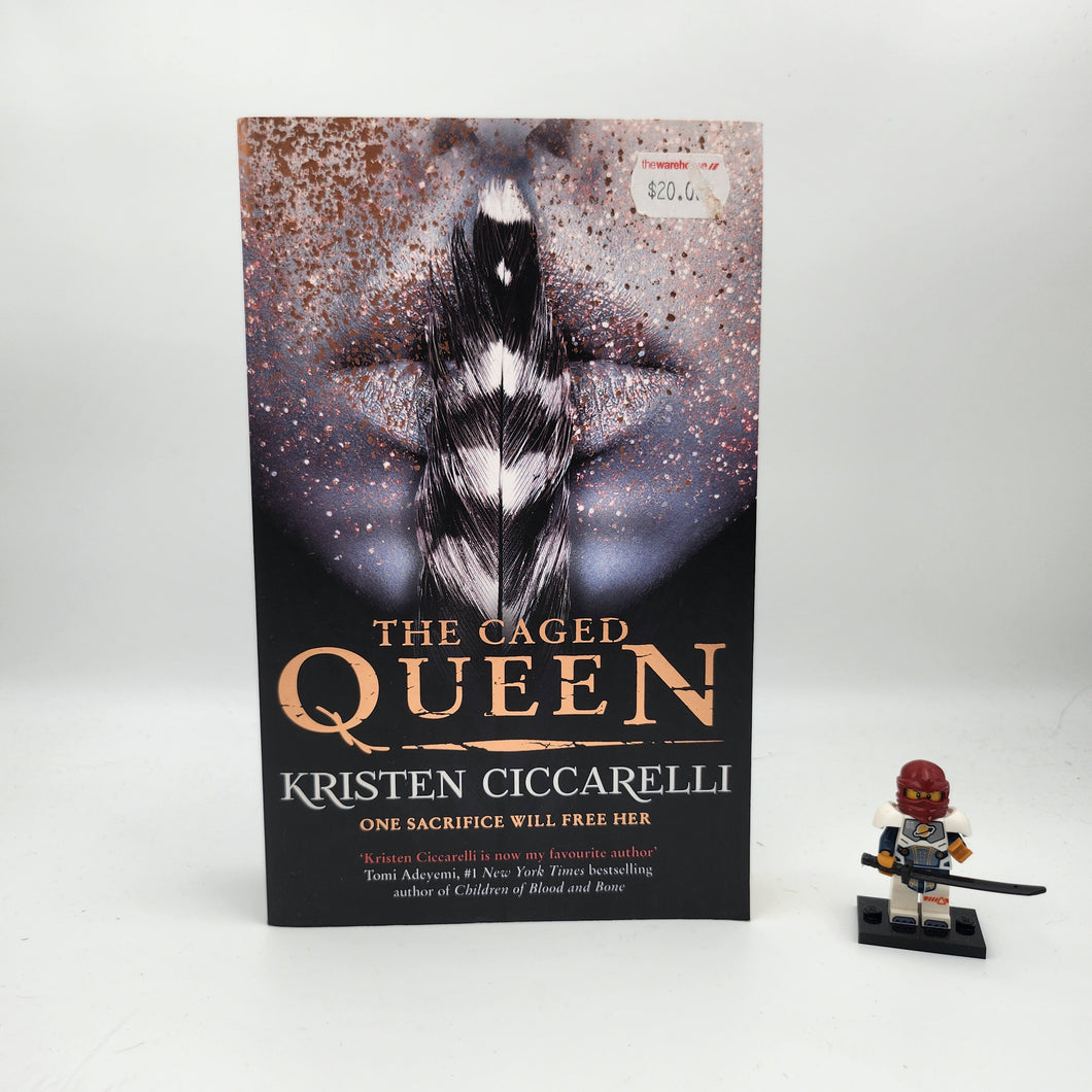 The Caged Queen (Iskari #2) - Kristen Ciccarelli