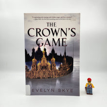 Load image into Gallery viewer, The Crown&#39;s Game (The Crown&#39;s Game #1) - Evelyn Skye
