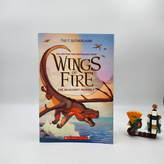 The Dragonet Prophecy (Wings of Fire #1)- Tui T. Sutherland