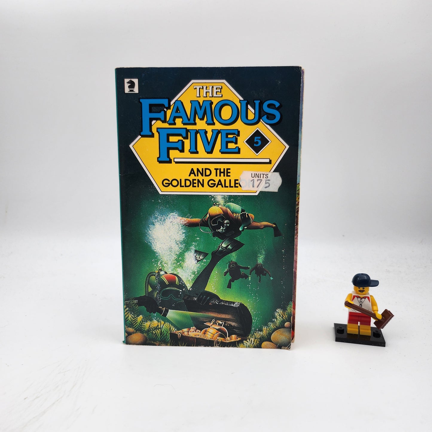 The Famous Five and the Golden Galleon (Claude Voiler Sequels #5)