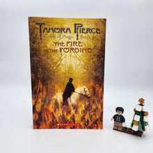Load image into Gallery viewer, The Fire in the Forging (Circle of Magic #3)  - Tamora Pierce

