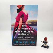 Load image into Gallery viewer, The Girl with the Make-Believe Husband (Rokesbys #2) - Julia Quinn
