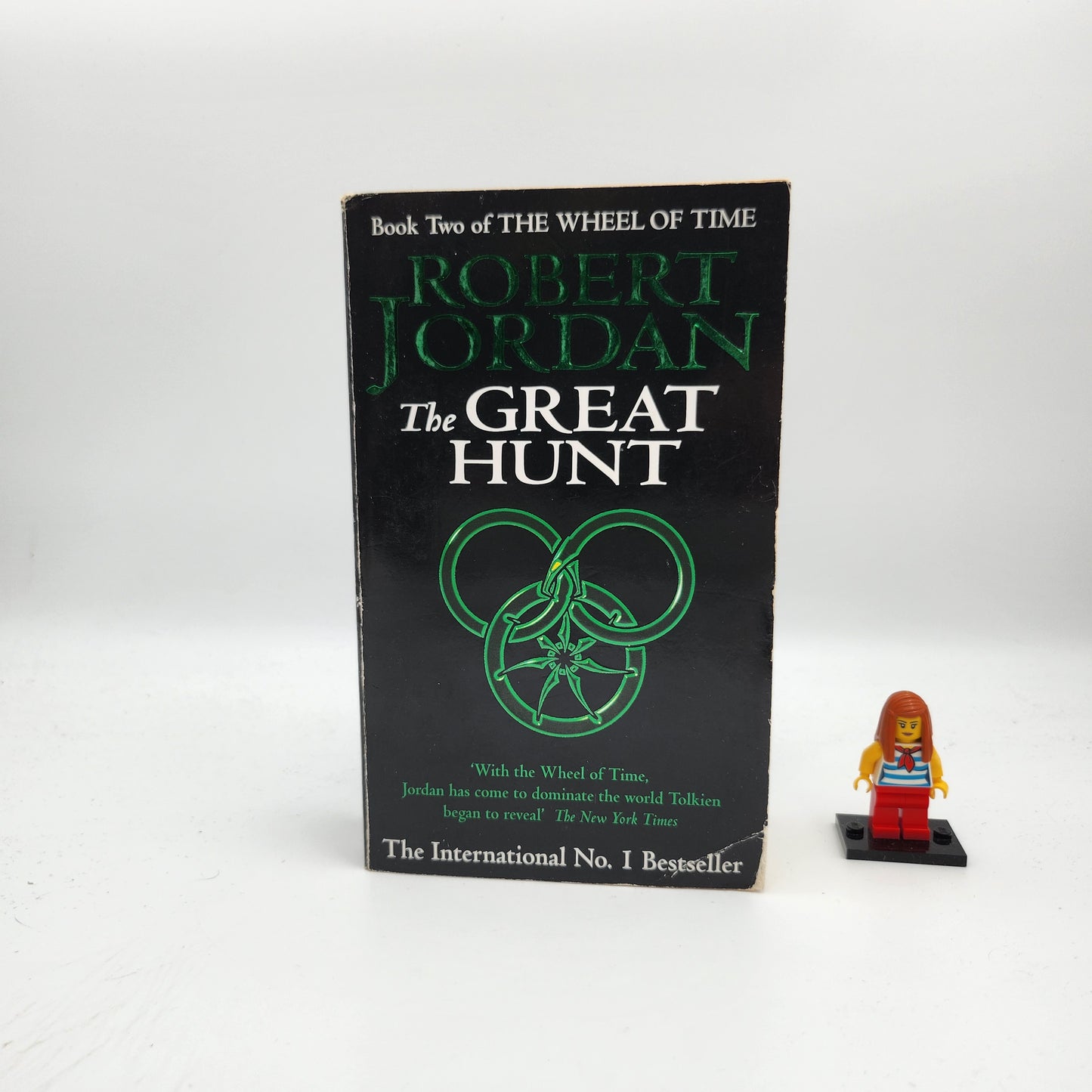 The Great Hunt (The Wheel of Time #2)