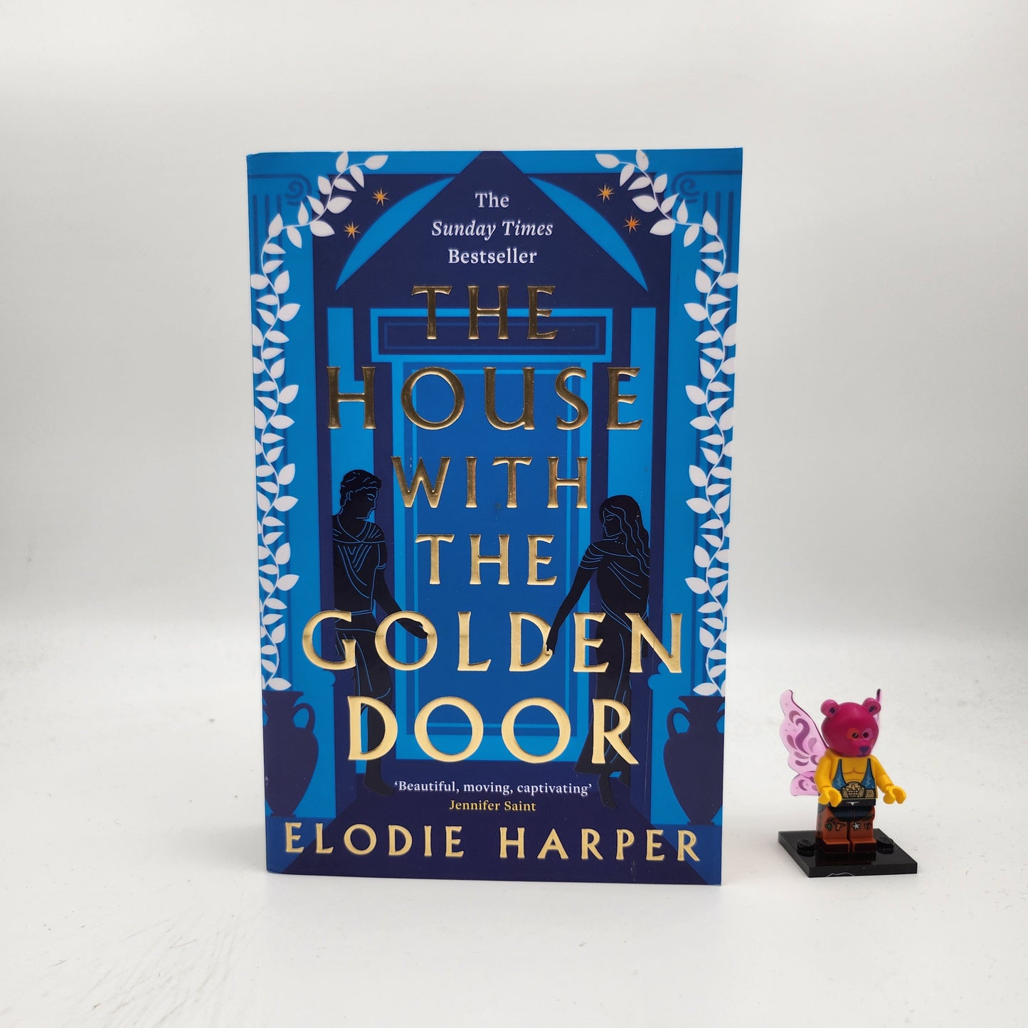 The House With the Golden Door (Wolf Den Trilogy #2)