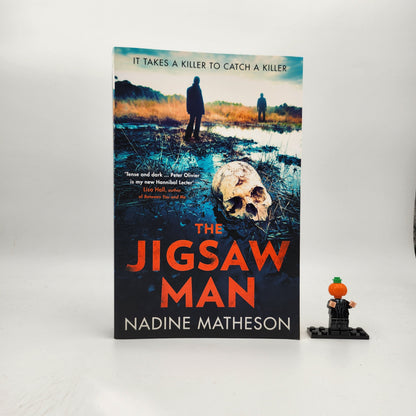 The Jigsaw Man (Inspector Anjelica Henley #1)