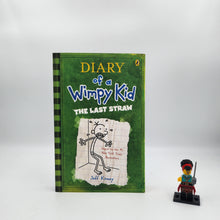 Load image into Gallery viewer, The Last Straw (Diary of a Wimpy Kid #3) - Jeff Kinney
