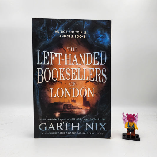 The Left-Handed Booksellers of London (Left-Handed Booksellers of London #1) - Garth Nix