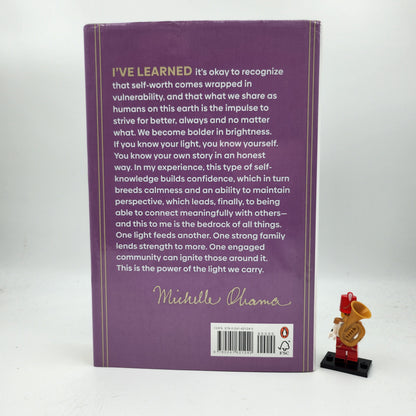 The Light We Carry: Overcoming in Uncertain Times - Michelle Obama