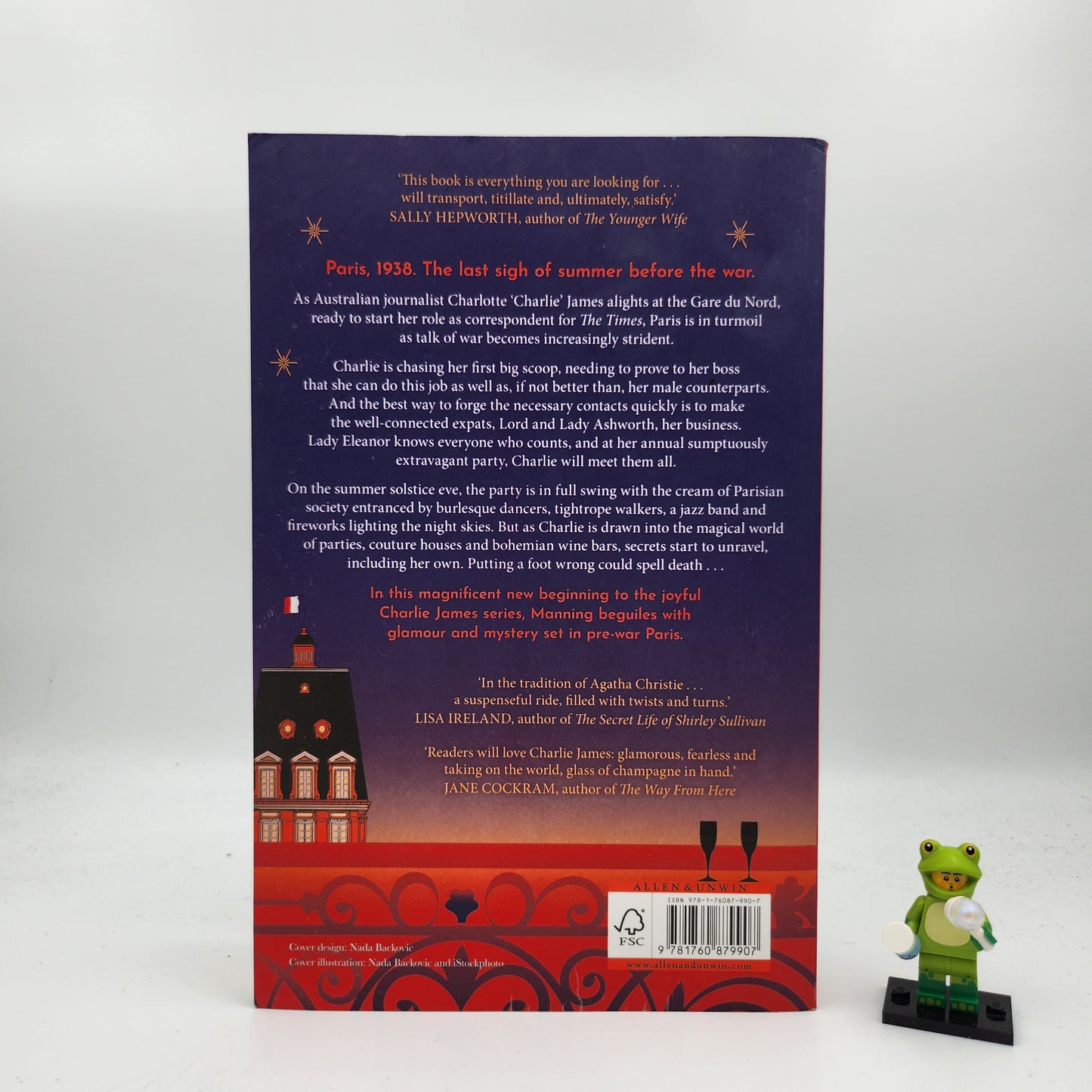 The Paris Mystery (Charlotte 'Charlie' James #1)