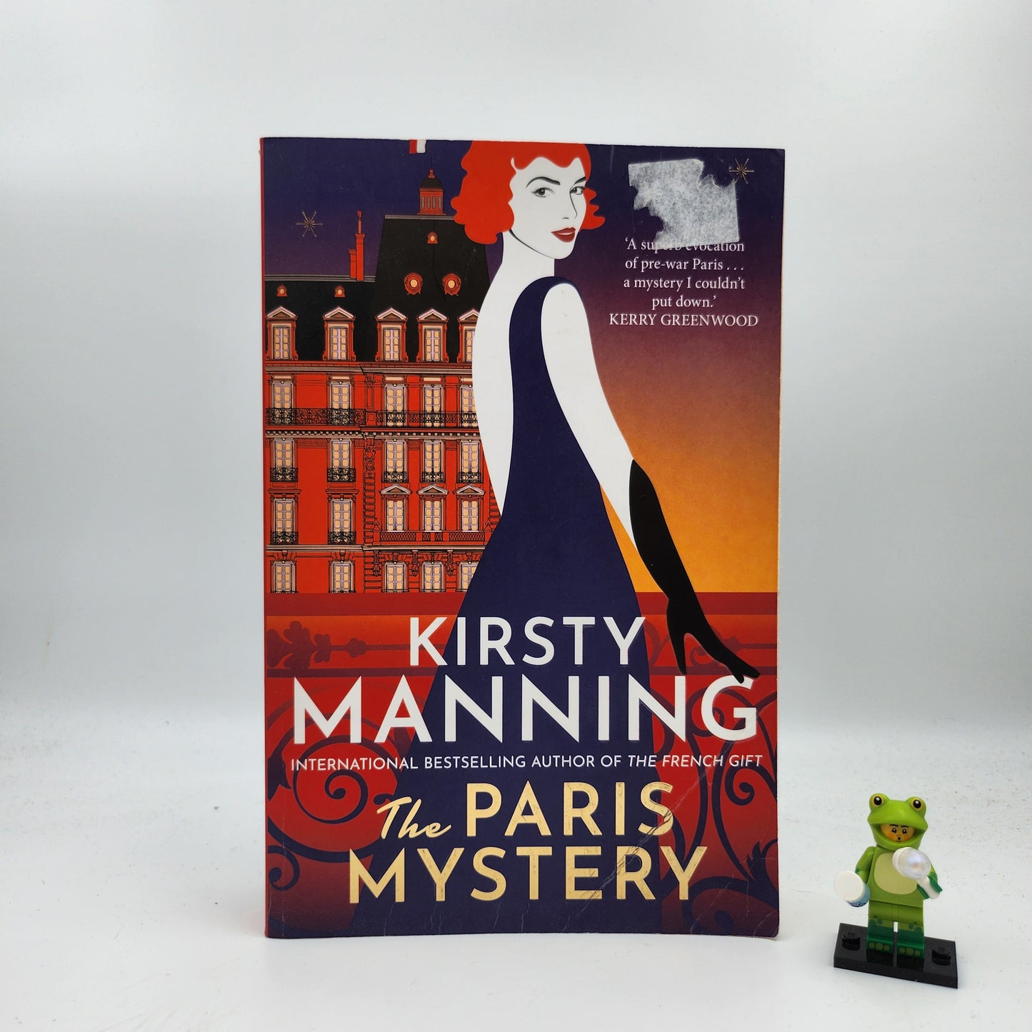The Paris Mystery (Charlotte 'Charlie' James #1)