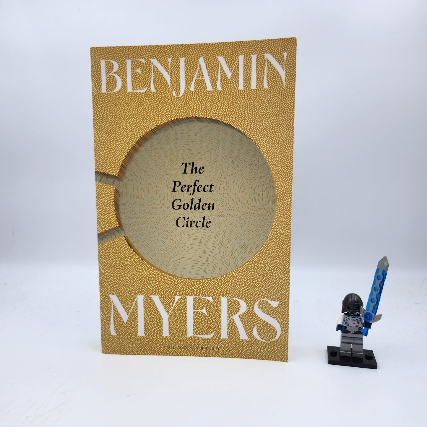 The Perfect Golden Circle - Benjamin Myers