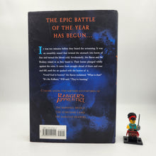 Load image into Gallery viewer, Ruins of Gorlan (Ranger&#39;s Apprentice #1) - John Flanagan

