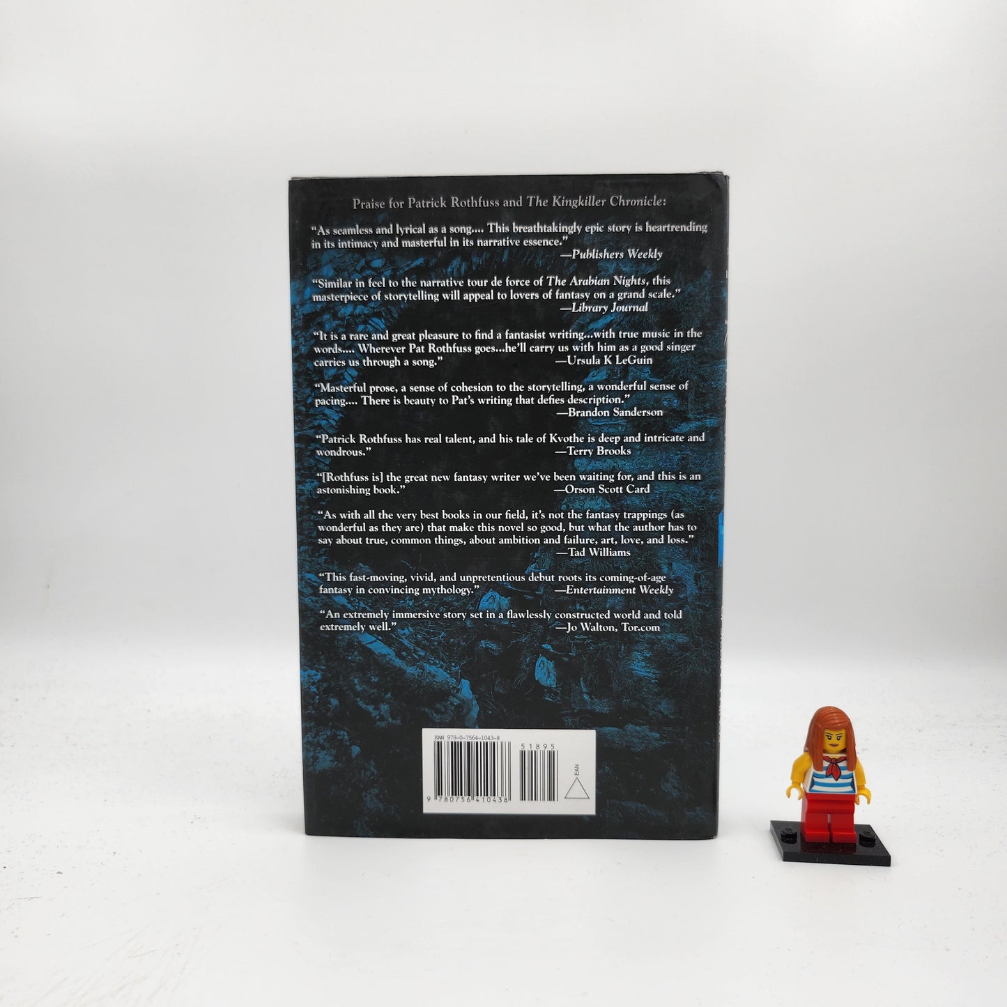 The Slow Regard of Silent Things (The Kingkiller Chronicle #2.5)