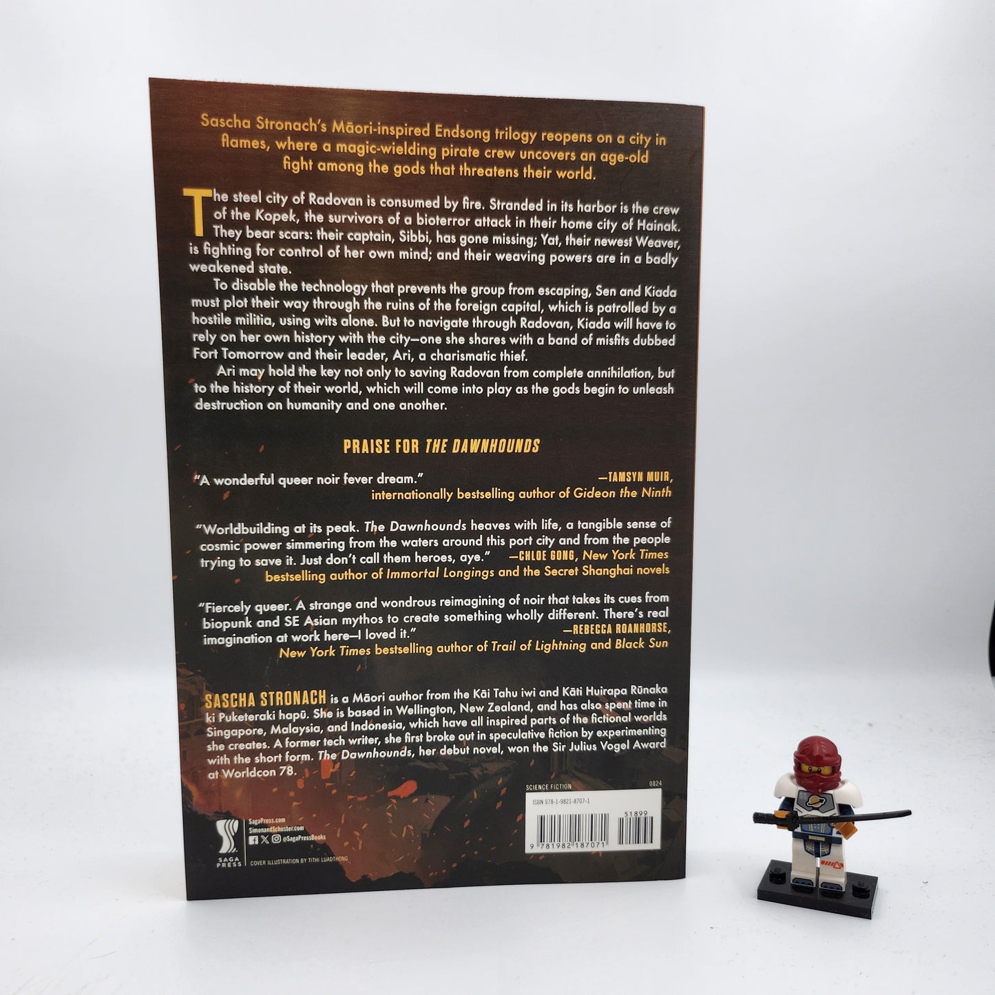 The Sunforge (The Endsong #2) - Sascha Stronach