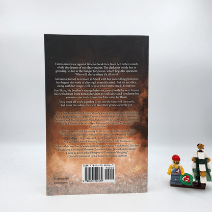 The Throne of Broken Bones (The Weapon of Fire and Ash #2) - Brittany Matsen (Signed by Author)