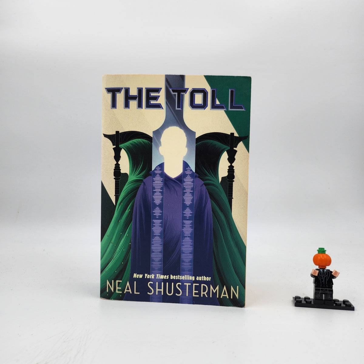 The Toll (Arc of a Scythe #3) - Neal Shusterman