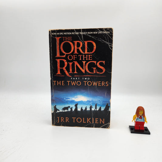 The Two Towers (The Lord of the Rings #2)