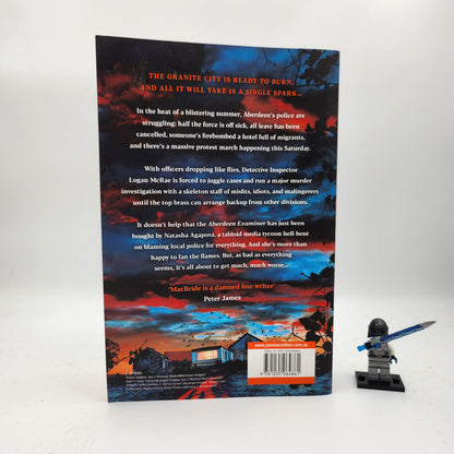 This House of Burning Bones (Logan McRae #13)