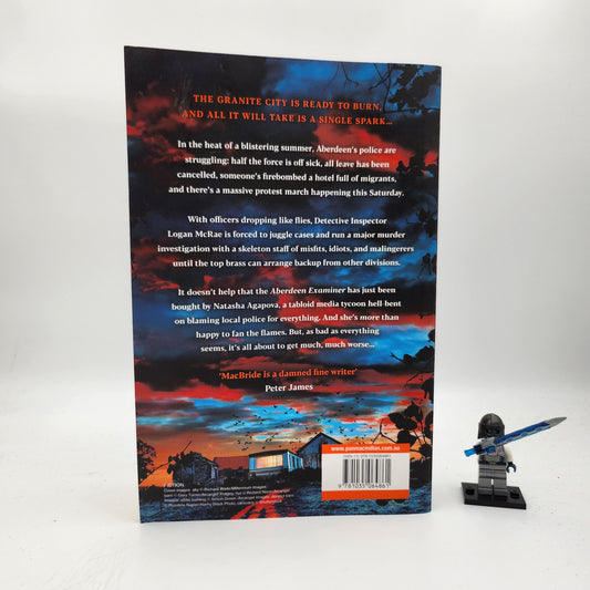 This House of Burning Bones (Logan McRae #13)