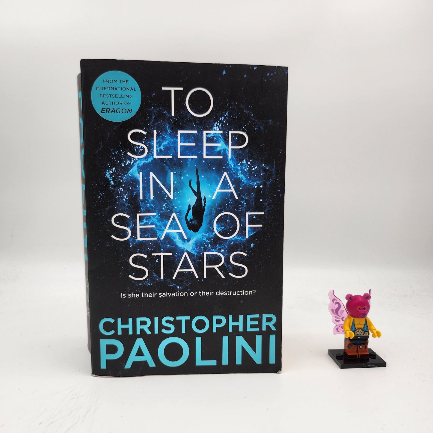 To Sleep in a Sea of Stars (Fractalverse #1)
