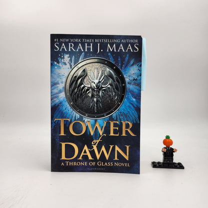 Tower of Dawn (Throne of Glass #6)