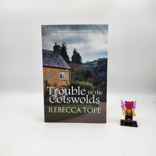 Trouble in the Cotswolds (Thea Osborne #12) - Rebecca Tope