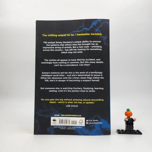 Unsolved (Invisible #2)