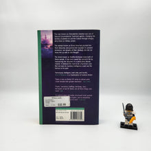 Load image into Gallery viewer, Use of Weapons (Culture #3) - Iain M. Banks
