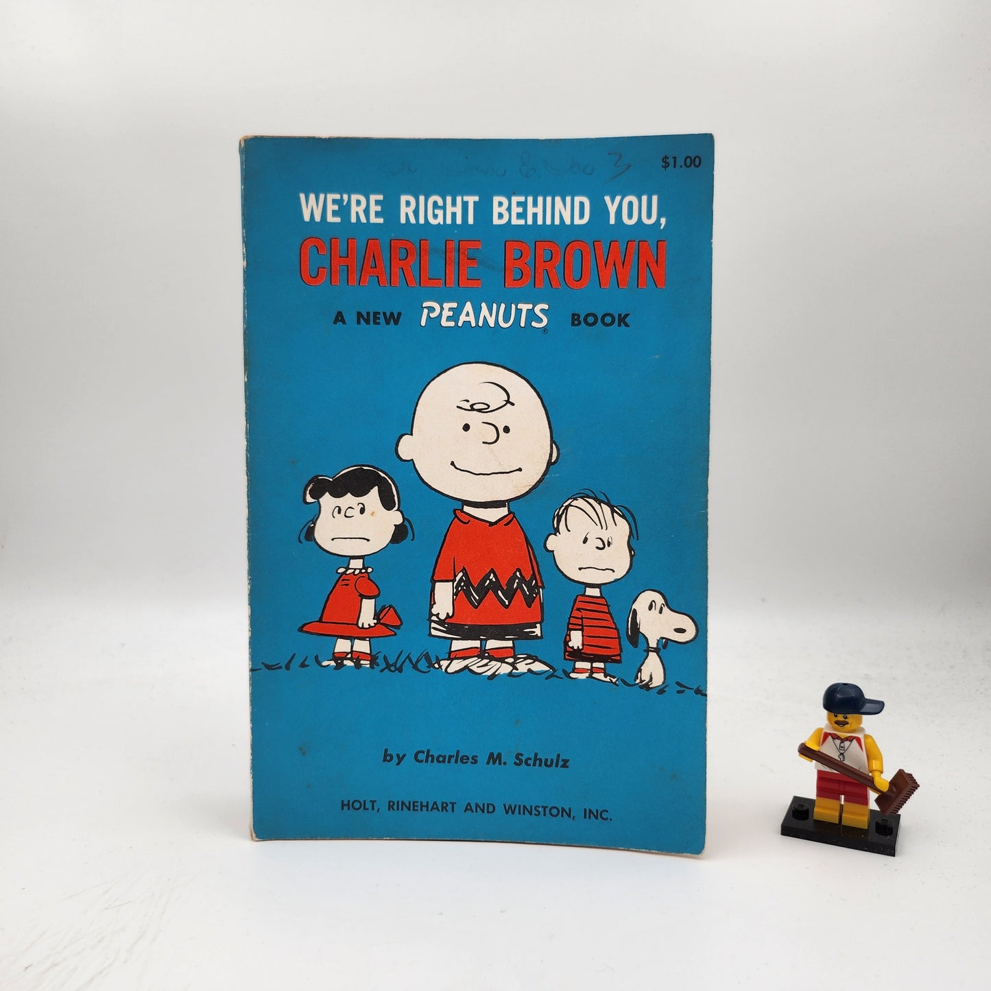 We're Right Behind You, Charlie Brown