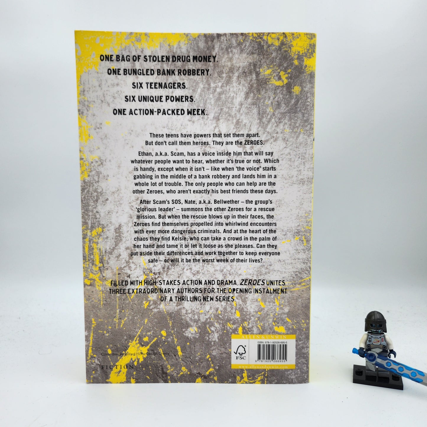 Zeroes (Zeroes #1) - Scott Westerfeld, Margo Lanagan & Deborah Biancotti