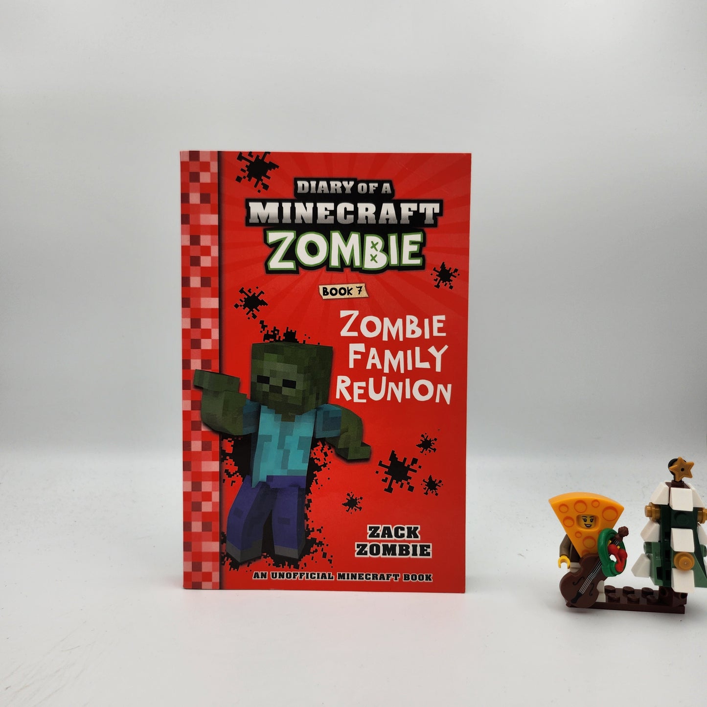 Zombie Family Reunion (Diary of a Minecraft Zombie #7) - Zack Zombie